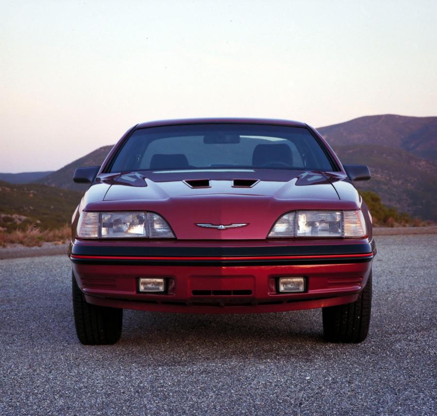  Ford Thunderbird 1984 года  (фото 7 из 10)